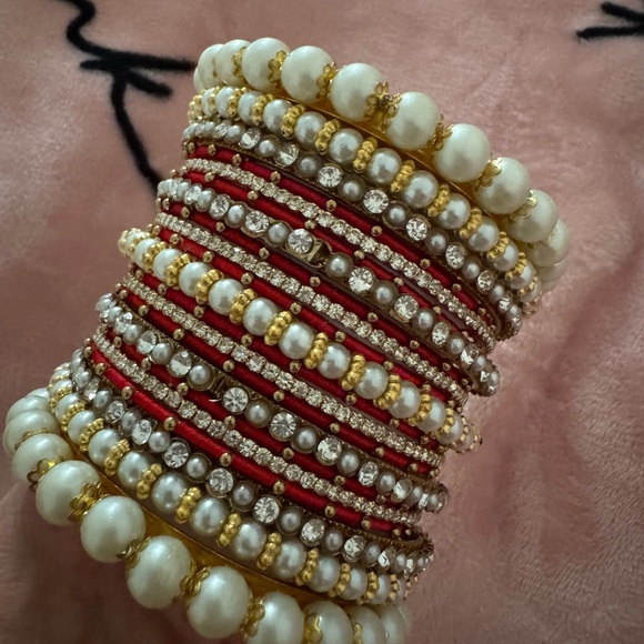 Pakistani bangles with pearls - Picture 1 of 2